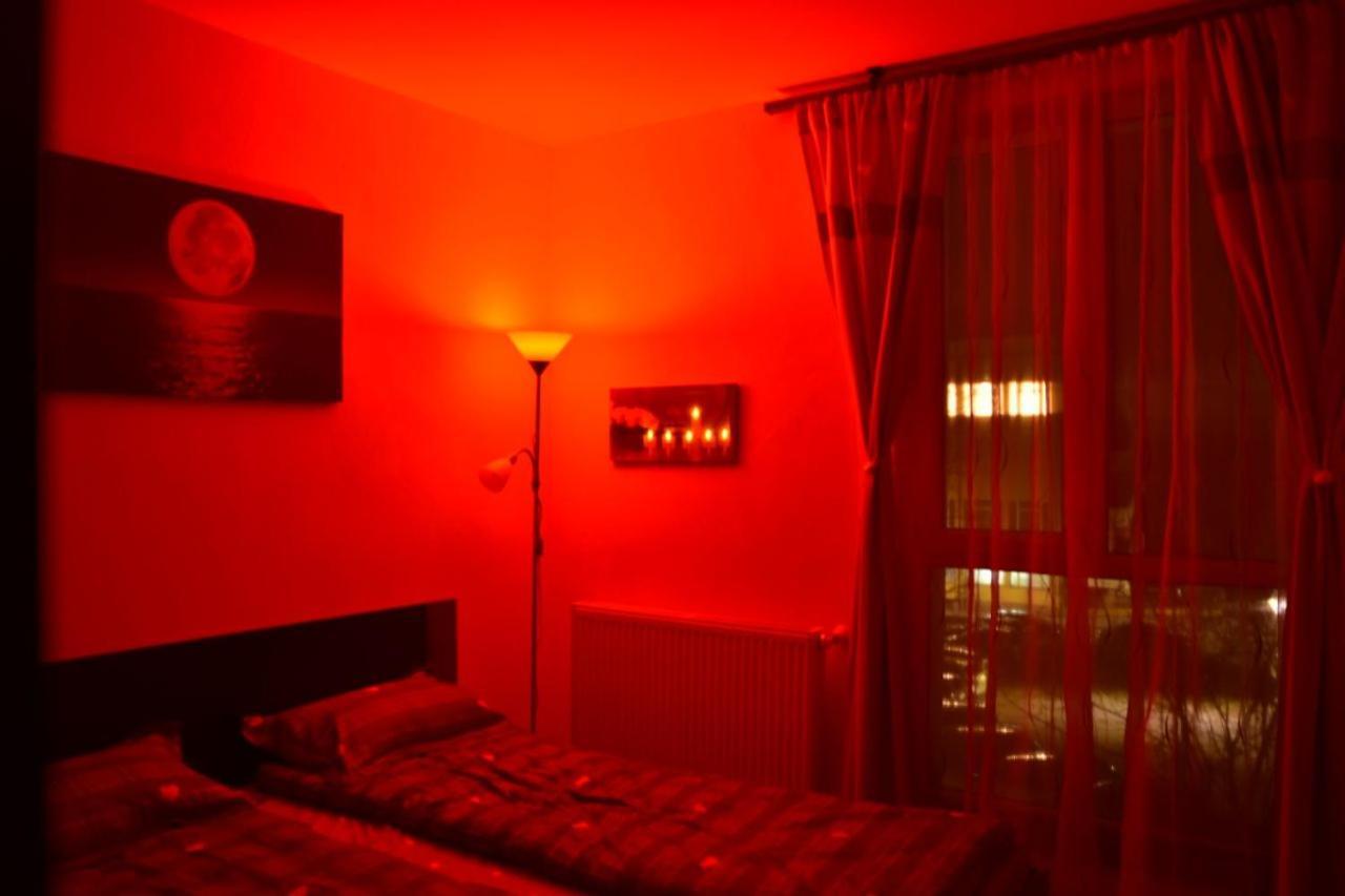 Apartament Dabe Hd Hunedoara Exteriör bild