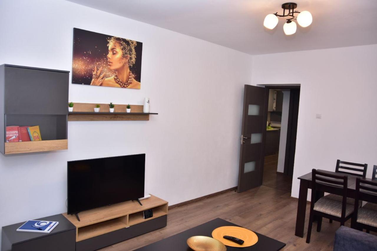 Apartament Dabe Hd Hunedoara Exteriör bild
